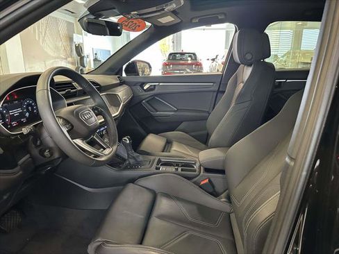 Certified 2025 Audi Q3 2.0T Premium w/ Convenience Package image 14