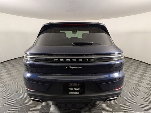New 2026 Porsche Cayenne AWD/4WD image 6
