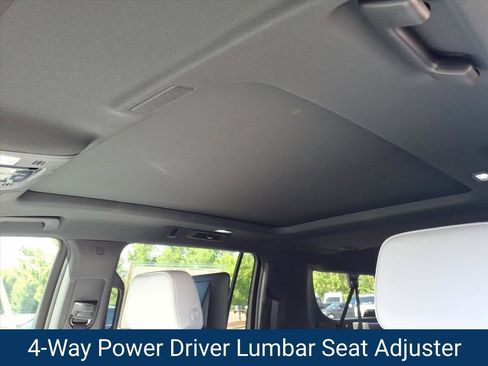 New 2026 Chevrolet Suburban Premier AWD/4WD image 19