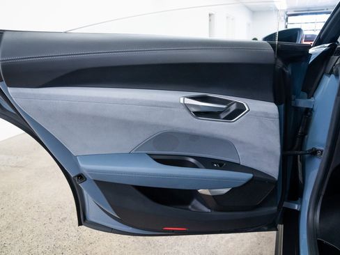 Used 2022 Audi e-tron GT Prestige w/ Prestige Package image 19