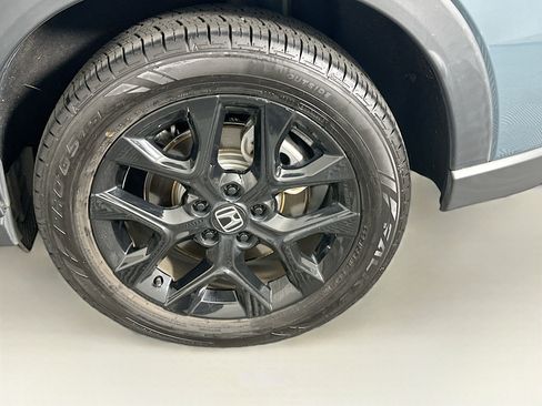 Used 2023 Honda HR-V Sport image 11