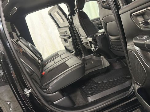 Used 2020 RAM 1500 Big Horn w/ Built-to-serve Edition AWD/4WD image 31