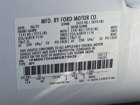 Used 2021 Ford Explorer XLT w/ Equipment Group 202A image 17