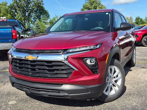 Certified 2024 Chevrolet TrailBlazer LS w/ LS Convenience Package AWD/4WD image 1