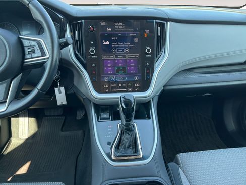 Used 2020 Subaru Outback Premium image 11