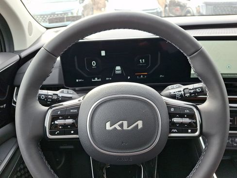 New 2026 Kia Carnival SX image 15