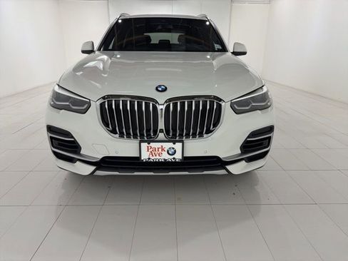 Certified 2023 BMW X5 xDrive40i w/ Premium Package AWD/4WD image 8