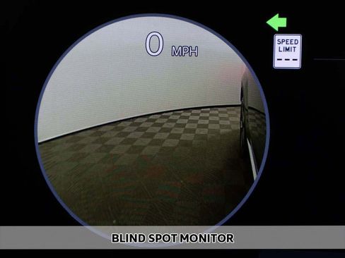 Certified 2024 Hyundai Santa Fe Limited image 9