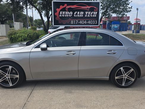 Used 2019 Mercedes-Benz A 220 w/ Premium Package image 3