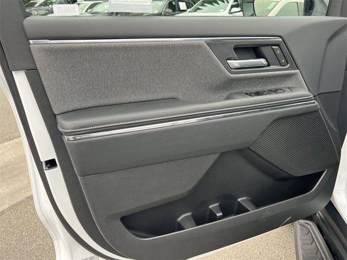 New 2026 GMC Sierra EV Elevation image 10