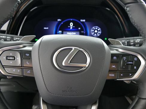 Used 2025 Lexus RX 350h w/ Accessory Package AWD/4WD image 16