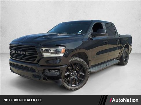 Used 2023 RAM 1500 Laramie AWD/4WD image 1