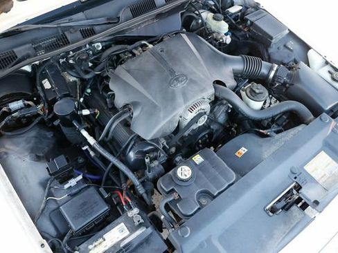 Used 2002 Mercury Grand Marquis LS image 36