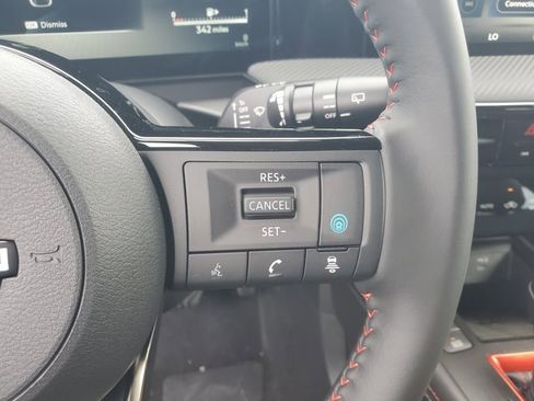 New 2026 Nissan Kicks SR image 16