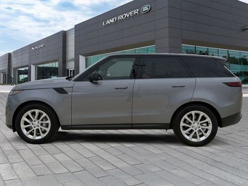 Used 2023 Land Rover Range Rover Sport SE AWD/4WD image 2