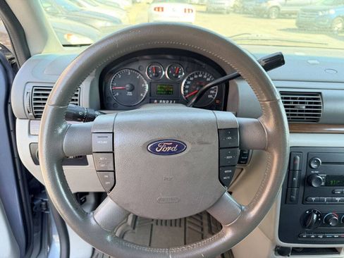 Used 2004 Ford Freestar SEL FWD image 11