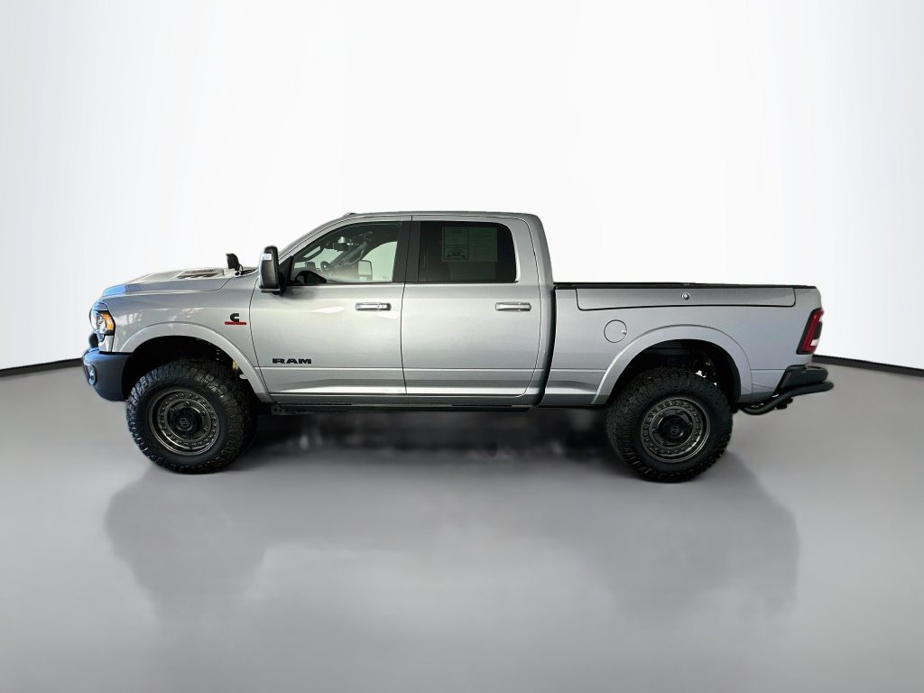 Used 2024 RAM 3500 Limited AWD/4WD image 4