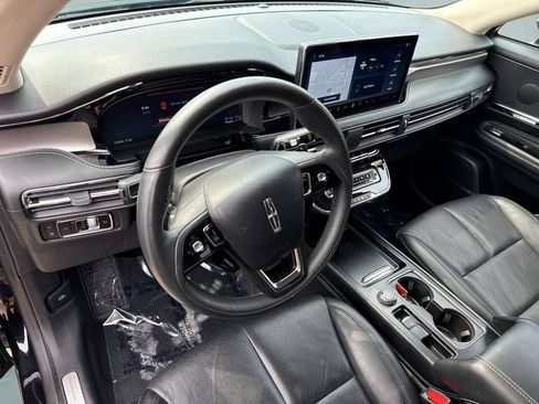 Certified 2024 Lincoln Corsair Grand Touring w/ Equipment Group 301A AWD/4WD image 11
