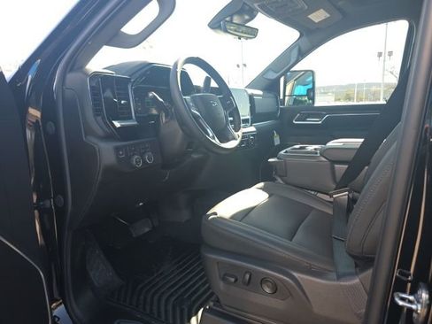 New 2026 Chevrolet Silverado 2500 LT w/ Trail Boss Package image 17