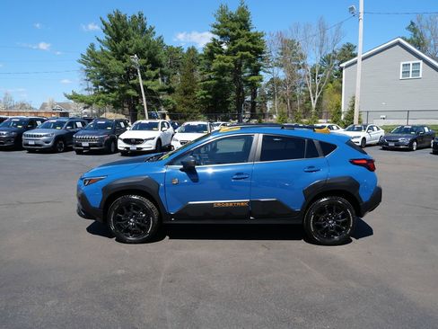 Used 2024 Subaru Crosstrek 2.5i Wilderness w/ Crosstrek Mirror Package AWD/4WD image 7