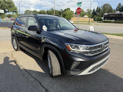 Used 2021 Volkswagen Atlas SE image 5