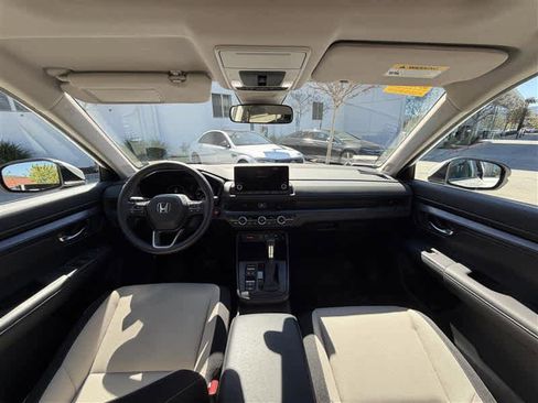 Used 2024 Honda CR-V EX image 8