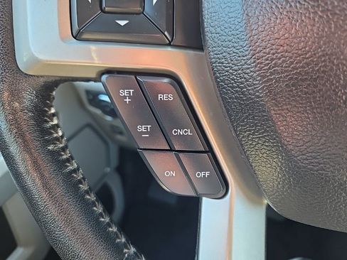 Used 2020 Ford F150 Lariat image 20