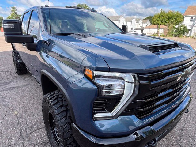 Used 2026 Chevrolet Silverado 2500 LTZ w/ Trail Boss Package AWD/4WD image 21