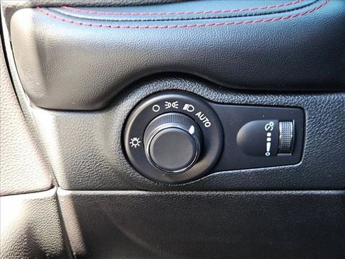 Used 2024 Dodge Durango R/T w/ Blacktop Package image 14