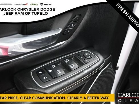 Used 2022 RAM 1500 Laramie AWD/4WD image 14