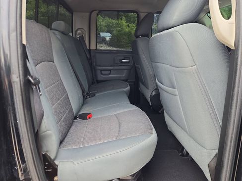 Used 2015 RAM 1500 Big Horn AWD/4WD image 30