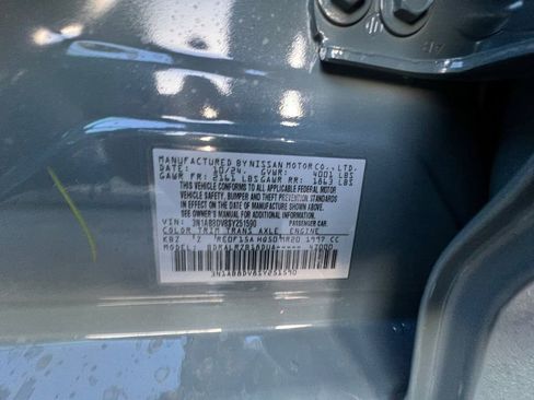 Certified 2025 Nissan Sentra SR image 39