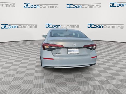 Used 2025 Honda Civic Sport image 7