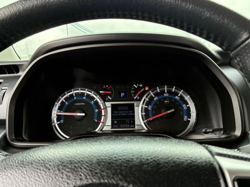 Used 2019 Toyota 4Runner SR5 AWD/4WD image 17