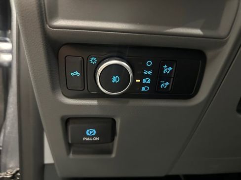 Used 2024 Ford F150 XLT w/ FX4 Off-Road Package image 28