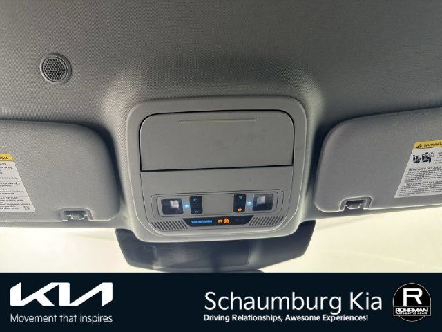 Used 2023 Ford Explorer XLT w/ Equipment Group 202A AWD/4WD image 10