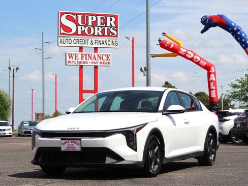 Used 2025 Kia K4 FWD image 7