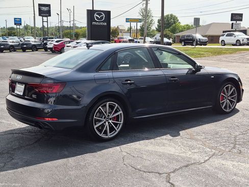 Used 2018 Audi A4 2.0T Premium Plus w/ Premium Plus Package AWD/4WD image 5