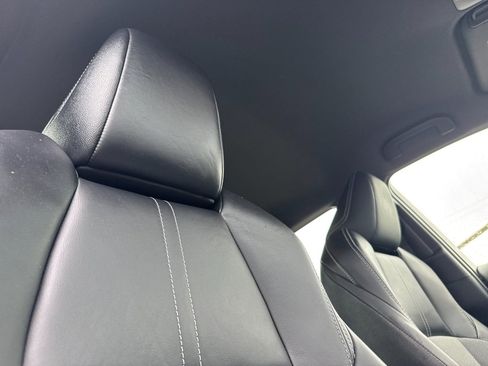 Used 2022 Toyota Corolla XSE image 15