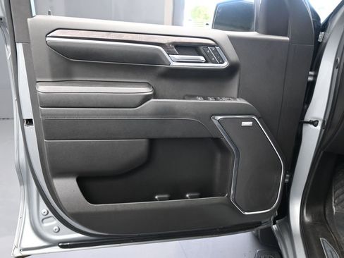 Used 2024 Chevrolet Silverado 1500 LTZ w/ LTZ Convenience Package II image 31