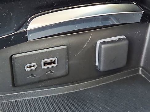 Certified 2022 Buick Envision Preferred image 38