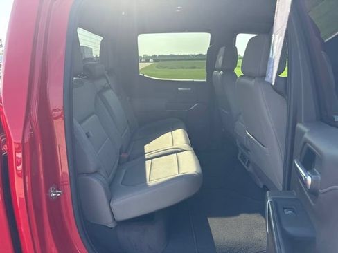 Used 2020 GMC Sierra 1500 SLT w/ Driver Alert Package I AWD/4WD image 17
