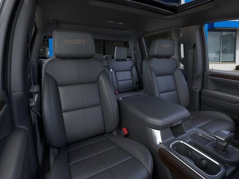 New 2026 Chevrolet Silverado 1500 High Country AWD/4WD image 16