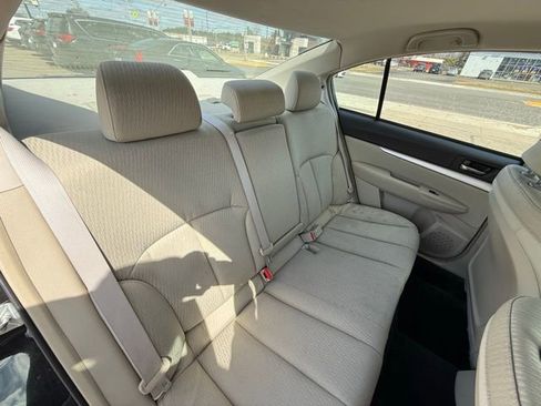 Used 2011 Subaru Legacy 2.5i Premium w/ All-Weather Pkg AWD/4WD image 22