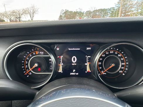 Used 2023 Jeep Gladiator Mojave w/ LED Lighting Group image 23