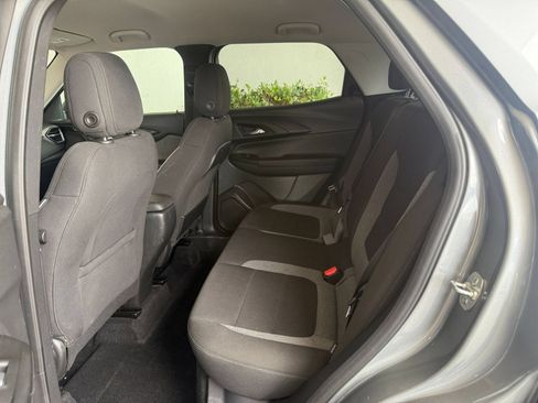 Used 2025 Chevrolet TrailBlazer LT FWD image 44
