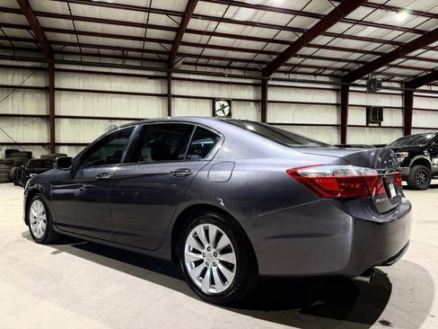 Used 2013 Honda Accord Touring image 7