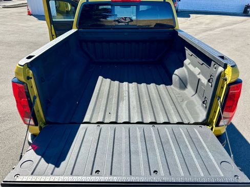 Used 2024 Chevrolet Colorado Trail Boss image 14