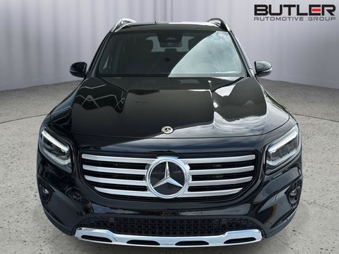 Used 2024 Mercedes-Benz GLB 250 4MATIC image 9