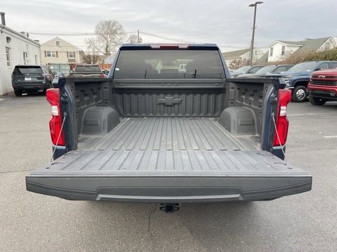 Certified 2022 Chevrolet Silverado 1500 Custom w/ LPO, Dark Essentials Package image 7